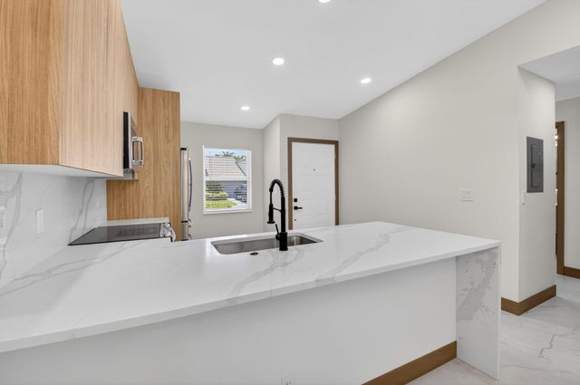 8901 Windtree Street, Boca Raton, FL 33496