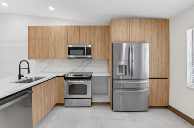 8901 Windtree Street, Boca Raton, FL 33496