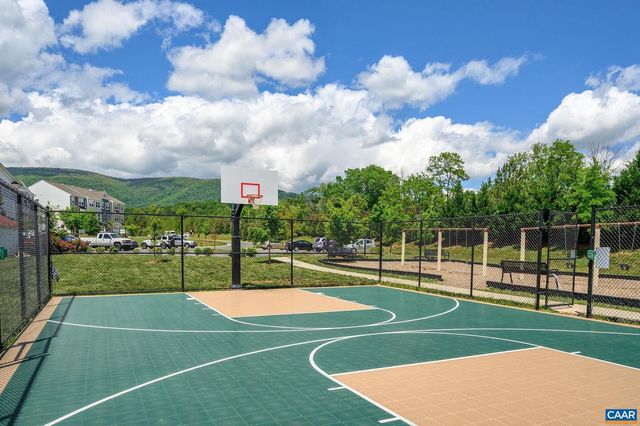 2867 RAMBLING BROOK LN, Crozet, VA 22932