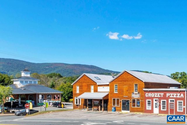 2867 RAMBLING BROOK LN, Crozet, VA 22932