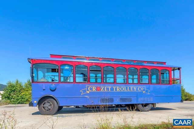 2867 RAMBLING BROOK LN, Crozet, VA 22932