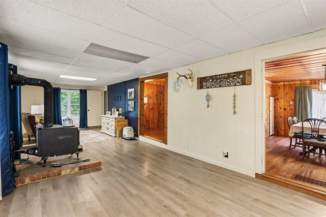 24254 80th Avenue, Lawton, MI 49065