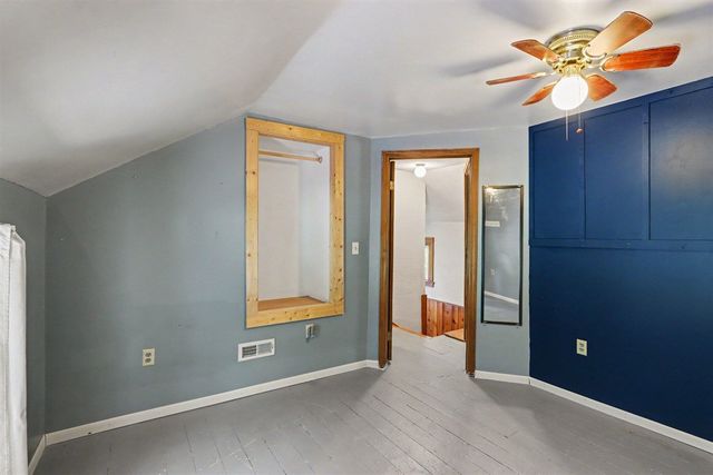 24254 80th Avenue, Lawton, MI 49065