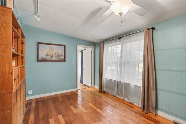 24254 80th Avenue, Lawton, MI 49065