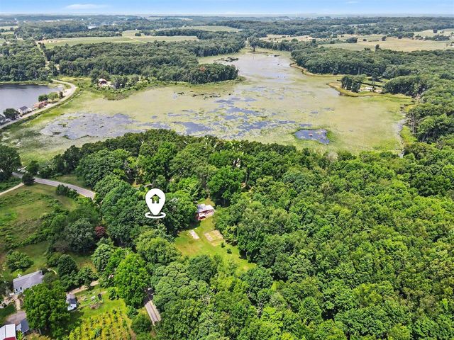 24254 80th Avenue, Lawton, MI 49065