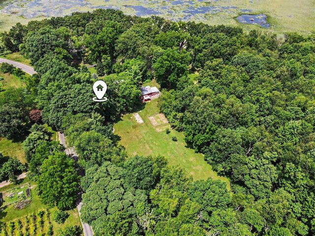 24254 80th Avenue, Lawton, MI 49065