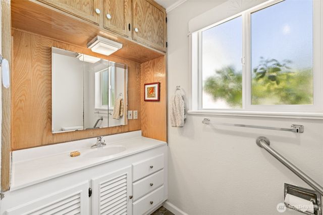 100 Juan de Fuca Way, Port Angeles, WA 98362