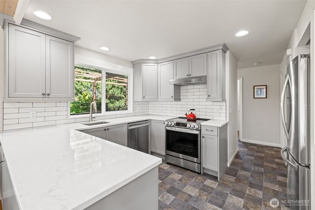 100 Juan de Fuca Way, Port Angeles, WA 98362