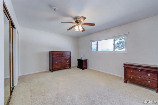 4808 Towne South Road, St Louis, MO 63128
