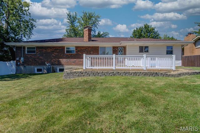4808 Towne South Road, St Louis, MO 63128