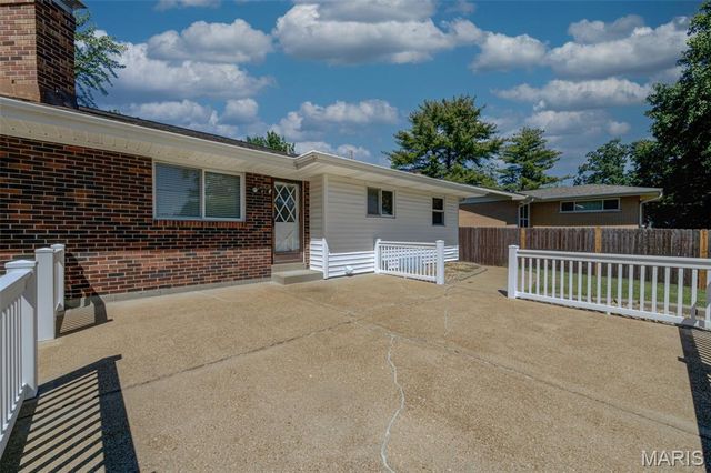 4808 Towne South Road, St Louis, MO 63128
