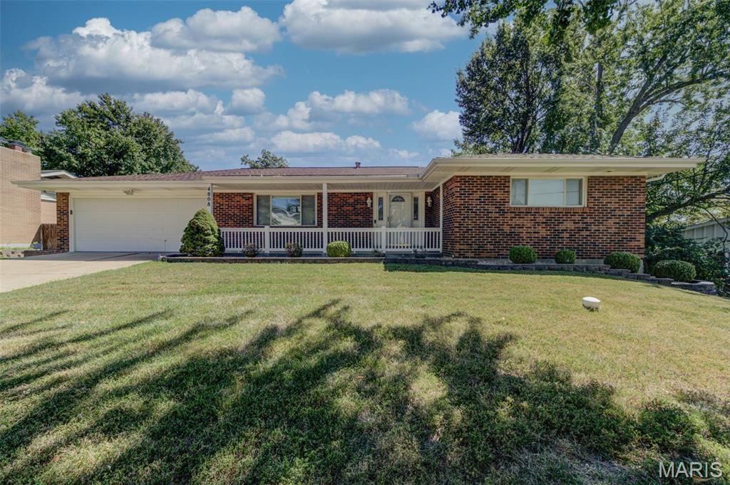 4808 Towne South Road, St Louis, MO 63128