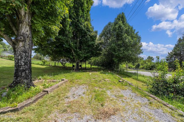 1805 Old Stage Road, Greeneville, TN 37745