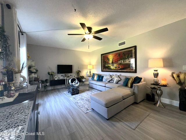 158 San Paulo Court 6-158, West Melbourne, FL 32904