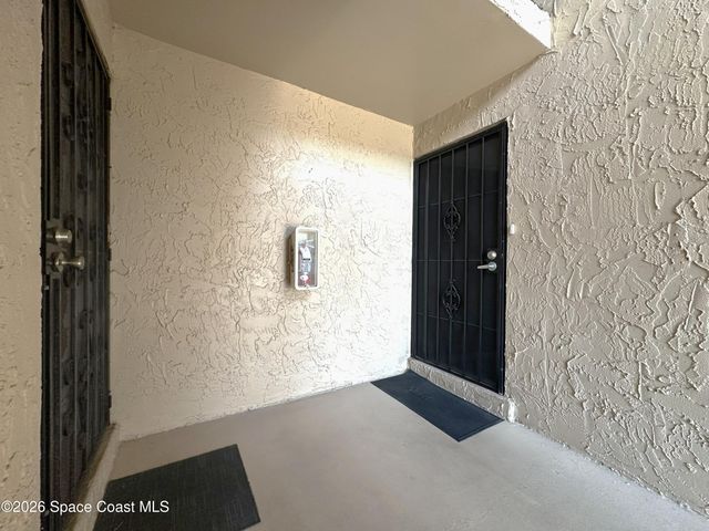 158 San Paulo Court 6-158, West Melbourne, FL 32904