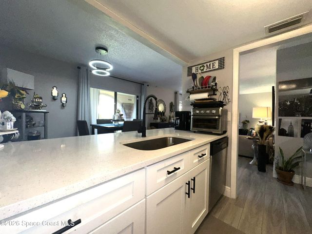 158 San Paulo Court 6-158, West Melbourne, FL 32904