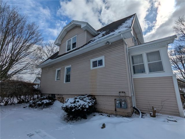 36 Taft Avenue, Irondequoit, NY 14609