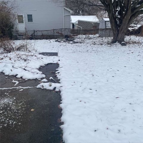 36 Taft Avenue, Irondequoit, NY 14609