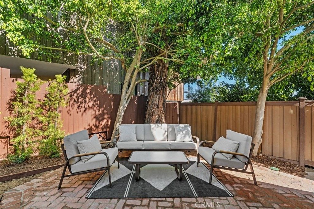 Image 32 of property listing at 28812 Shady Pl., Laguna Beach, CA 92651