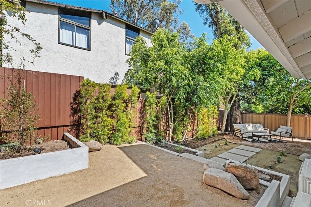 Image 34 of property listing at 28812 Shady Pl., Laguna Beach, CA 92651