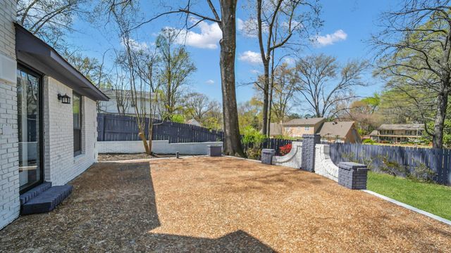 6752 SUNBURST CV, Memphis, TN 38119