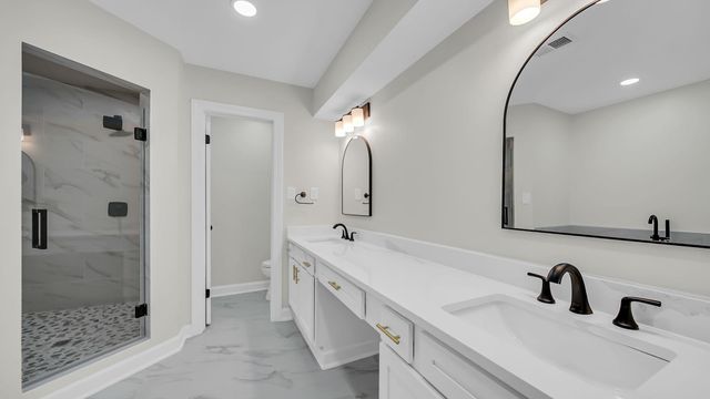 6752 SUNBURST CV, Memphis, TN 38119