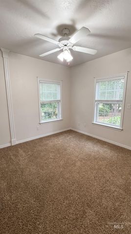 2885 N Rough Stone Way, Meridian, ID 83646