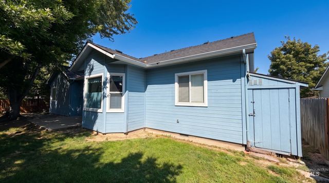 2885 N Rough Stone Way, Meridian, ID 83646