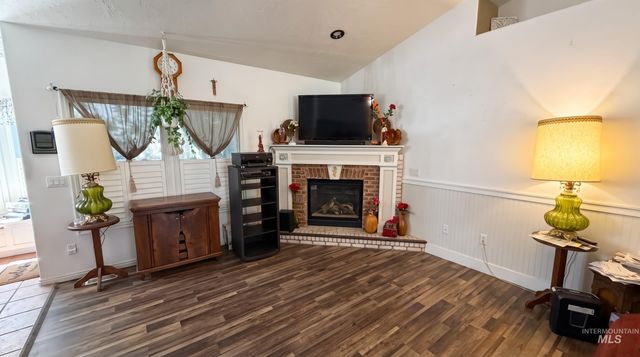 2885 N Rough Stone Way, Meridian, ID 83646