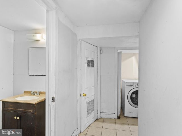 5300 59TH AVE, Riverdale, MD 20737