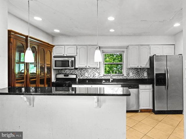 5300 59TH AVE, Riverdale, MD 20737