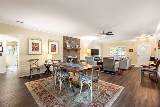 1715 Harold Street, Fayetteville, AR 72703