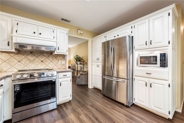 1715 Harold Street, Fayetteville, AR 72703