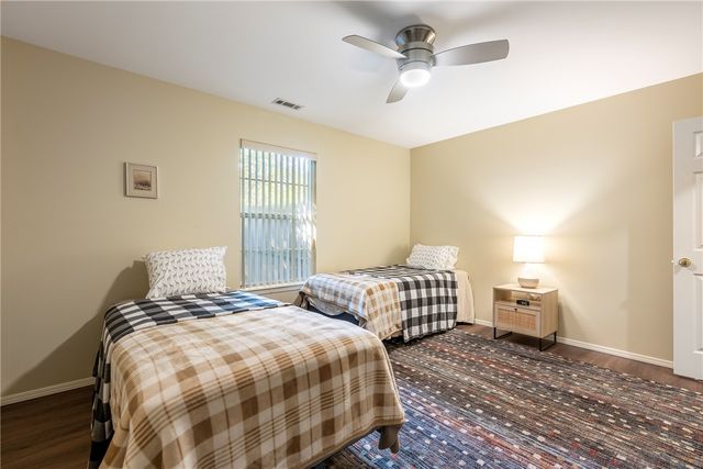 1715 Harold Street, Fayetteville, AR 72703