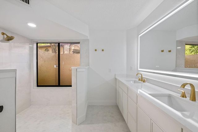 1215 SALERNO COURT 1215, Orlando, FL 32806