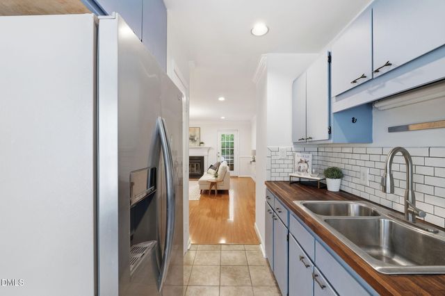101 Thomas Lane Unit 1b, Carrboro, NC 27510
