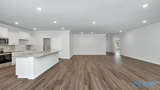 307 Broad Row Street, Huntsville, AL 35811