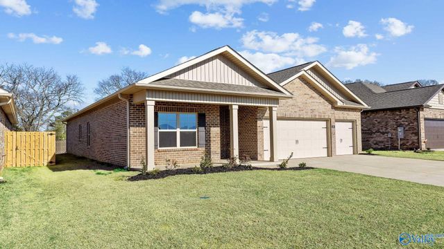 307 Broad Row Street, Huntsville, AL 35811