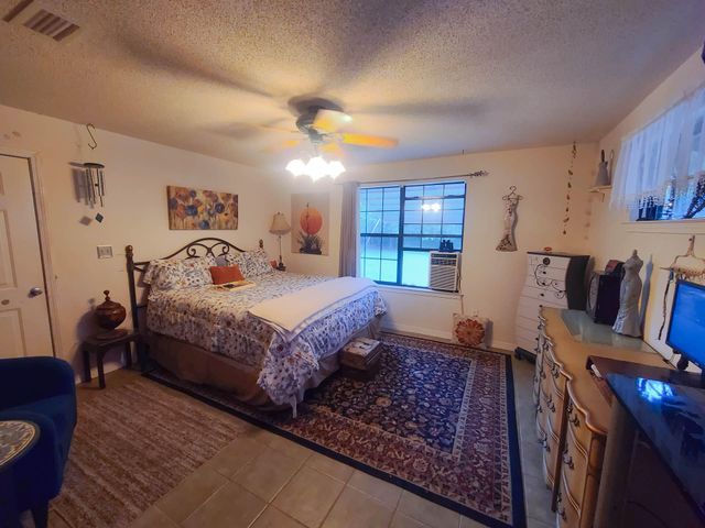 550 Andy Nowling Road, Defuniak Springs, FL 32433