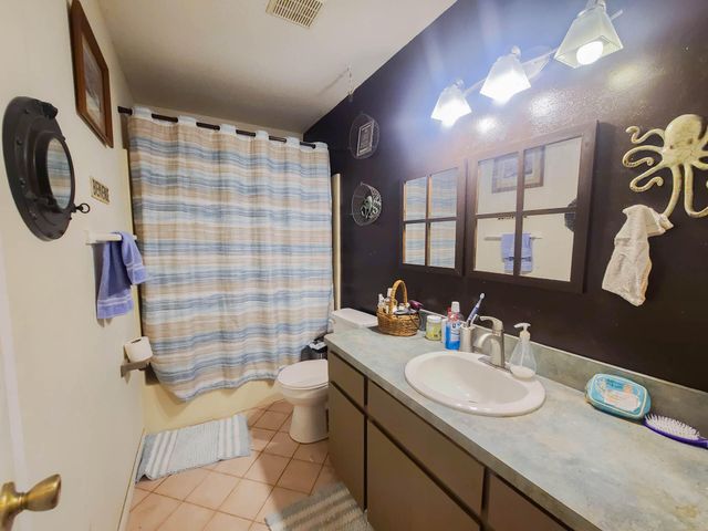 550 Andy Nowling Road, Defuniak Springs, FL 32433