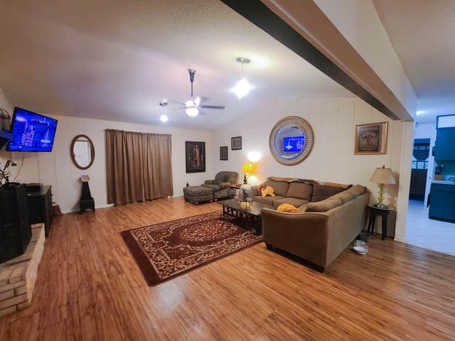 550 Andy Nowling Road, Defuniak Springs, FL 32433