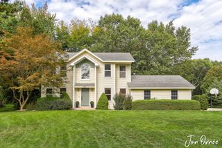 2215 Sunset Bluff Drive, Park Twp, MI 49424