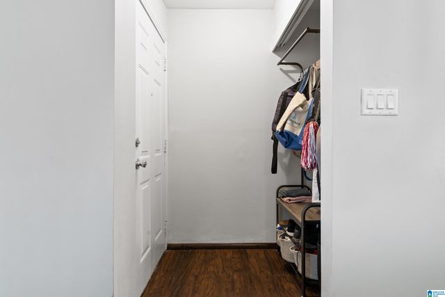 3023 Massey Rd Apt G, Vestavia Hills, AL 35216