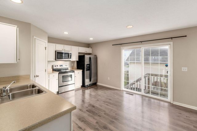 6551 Crab Apple Drive, 17, Canal Winchester, OH 43110