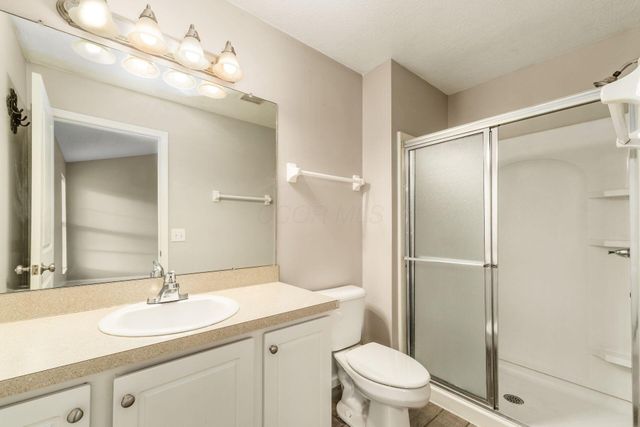 6551 Crab Apple Drive, 17, Canal Winchester, OH 43110