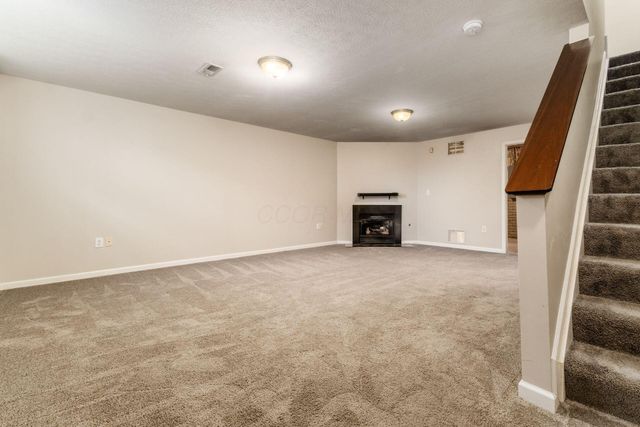 6551 Crab Apple Drive, 17, Canal Winchester, OH 43110