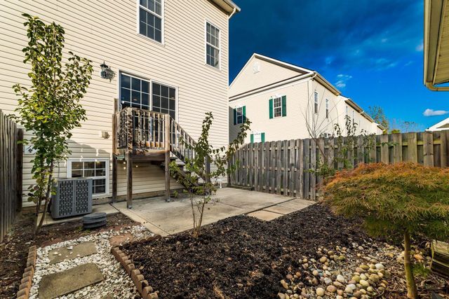 6551 Crab Apple Drive, 17, Canal Winchester, OH 43110