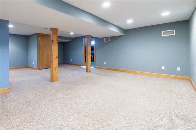 80 Oakland Avenue, Pawtucket, RI 02861