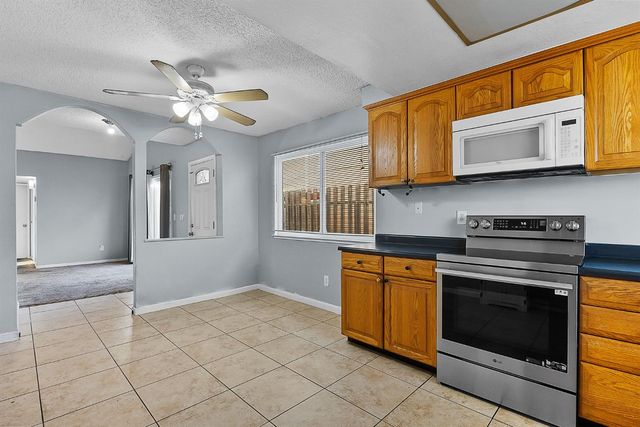 7712 Las Lilas Ct, Citrus Heights, CA 95621