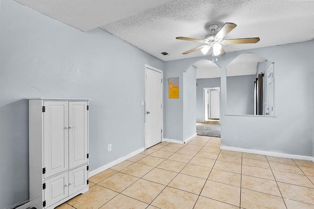 7712 Las Lilas Ct, Citrus Heights, CA 95621